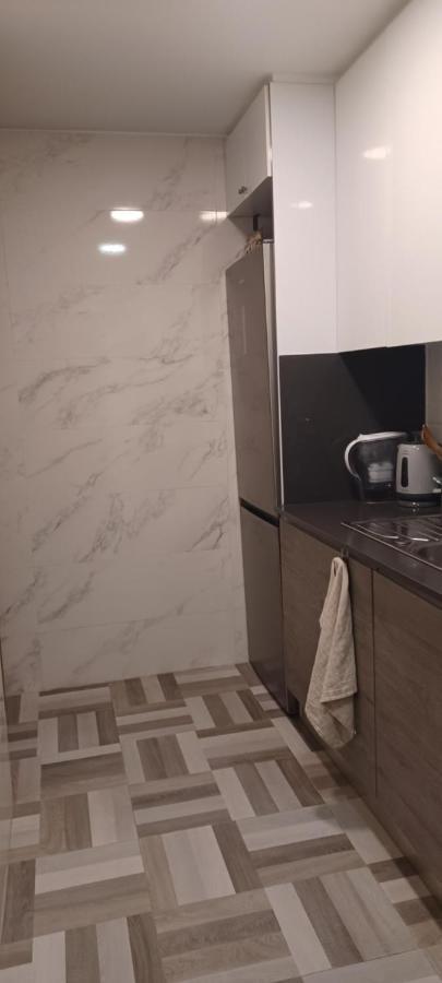 Apartamento Entero De Tres Habitaciones, Cerca De La Playa! Acogedor, Luminoso Y Tranquilo Malgrat de Mar Bagian luar foto